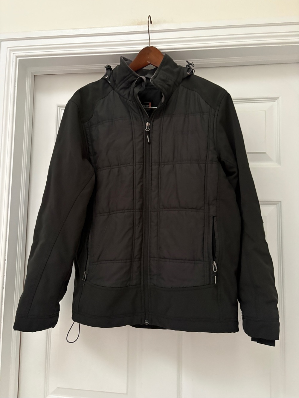 North End Sport Men's Quilted Hooded Performance Jacket - Black size small